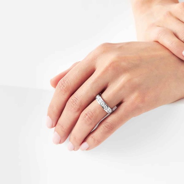 Platinum 1.50ct Brilliant Cut Goldsmiths Brightest Diamond Eternity Ring - 图片 2